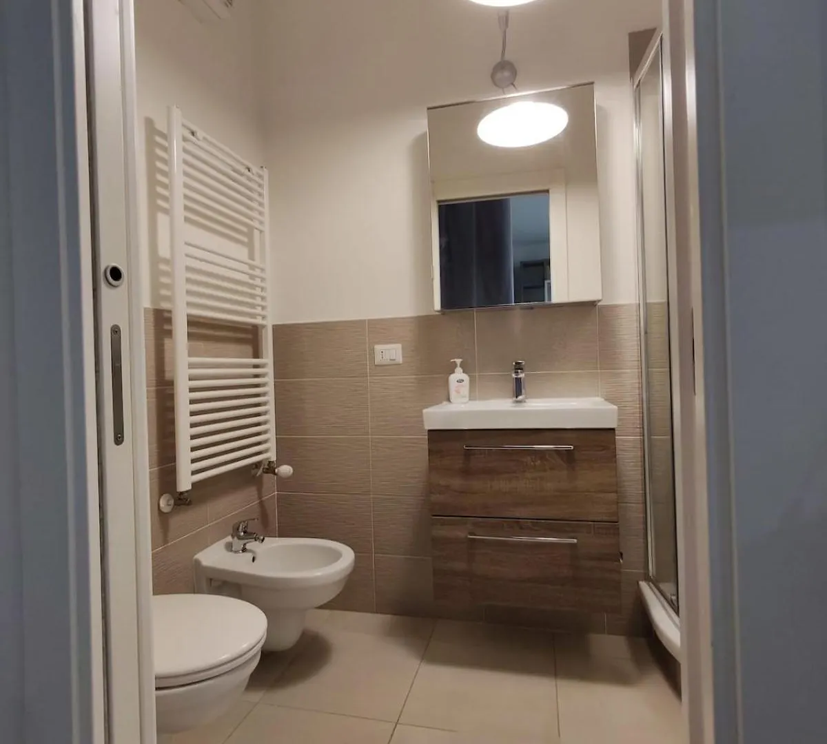 Porta Di Roma Apartment 0*, Rome